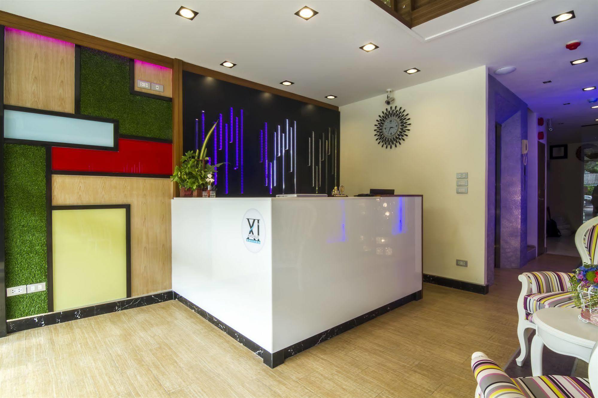 Eleven Avenue Suites Bangkok Zewnętrze zdjęcie